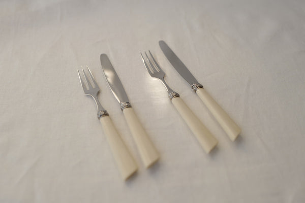 Dessert Cutlery Set (Ivory powder)