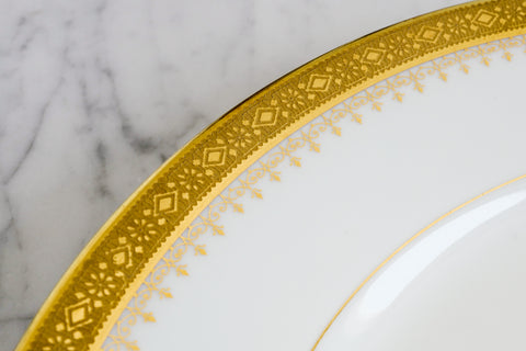 Incrustation Gold Rimmed Dinner Plate