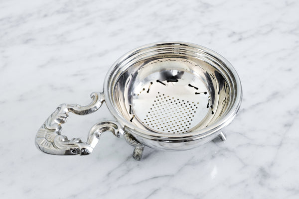 Three Feet Tea Strainer