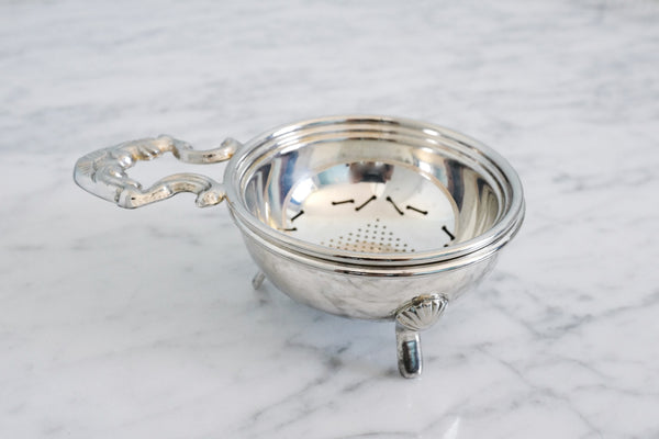 Three Feet Tea Strainer