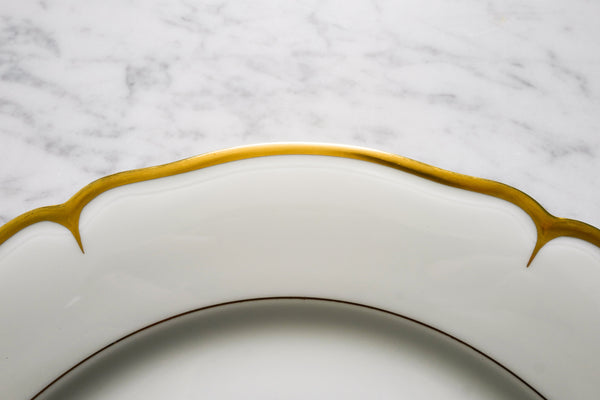 Scalloped Gold Rimmed Dinner Plate