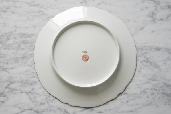 Scalloped Gold Rimmed Dinner Plate
