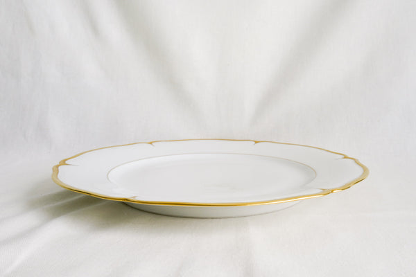 Scalloped Gold Rimmed Dinner Plate