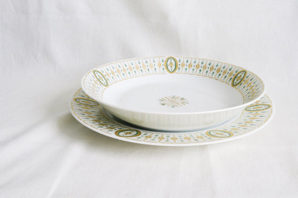 Green & Gold Leaves Salad Plate
