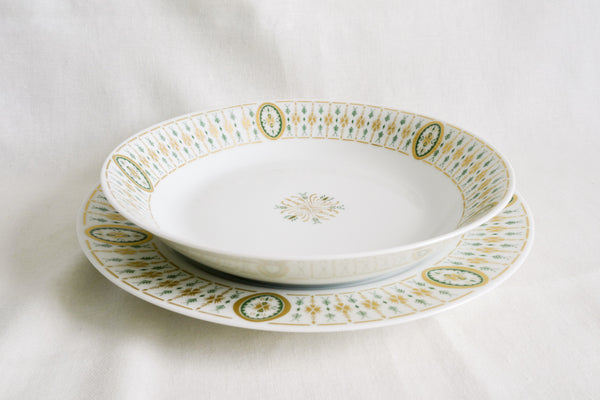 Green & Gold Leaves Salad Plate