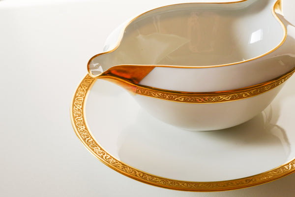 Incrustation Sauce Boat