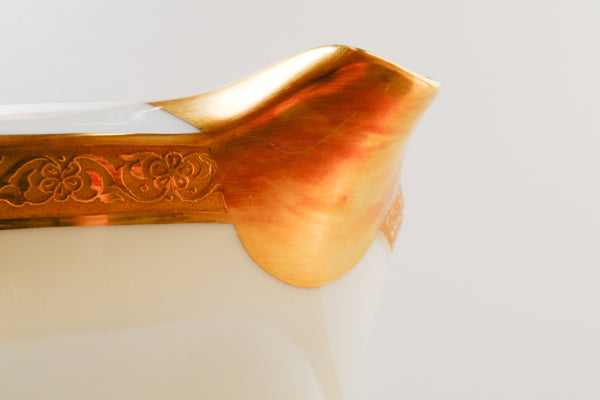 Incrustation Sauce Boat