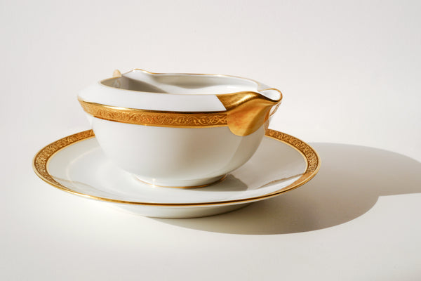 Incrustation Sauce Boat