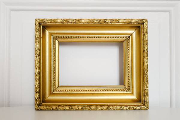 Barbizon Gold Leaf Frame