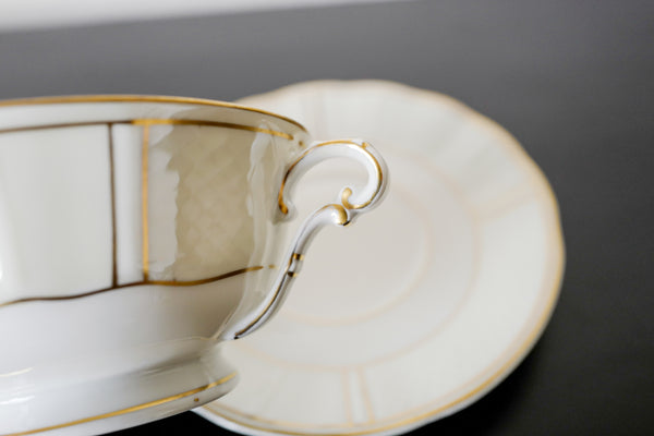 'Les oiseaux de Buffon' Tea Cup & Saucer Set