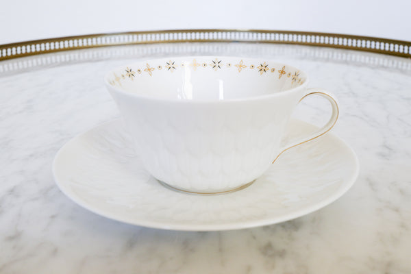 Black and Gold Cup & Saucer Set