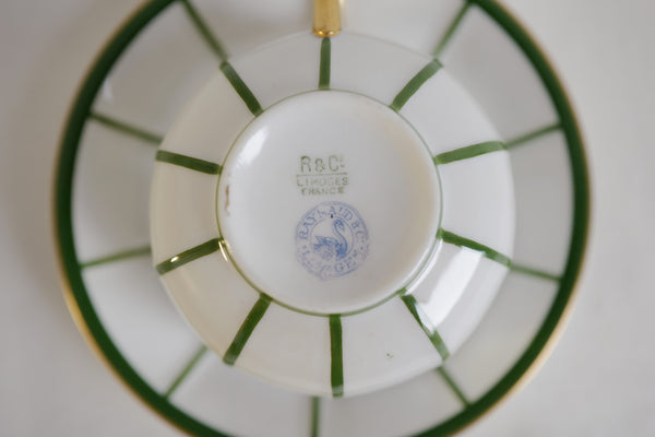 Art Déco Design Cup & Saucer (Set of 2)
