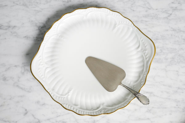 Blanche Cake Serving Plate
