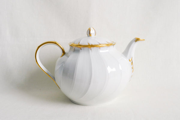 'Neuilly' Tea Pot