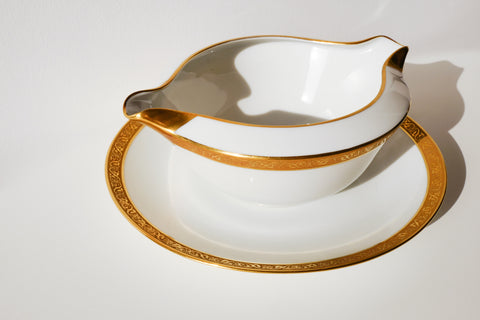 Incrustation Sauce Boat